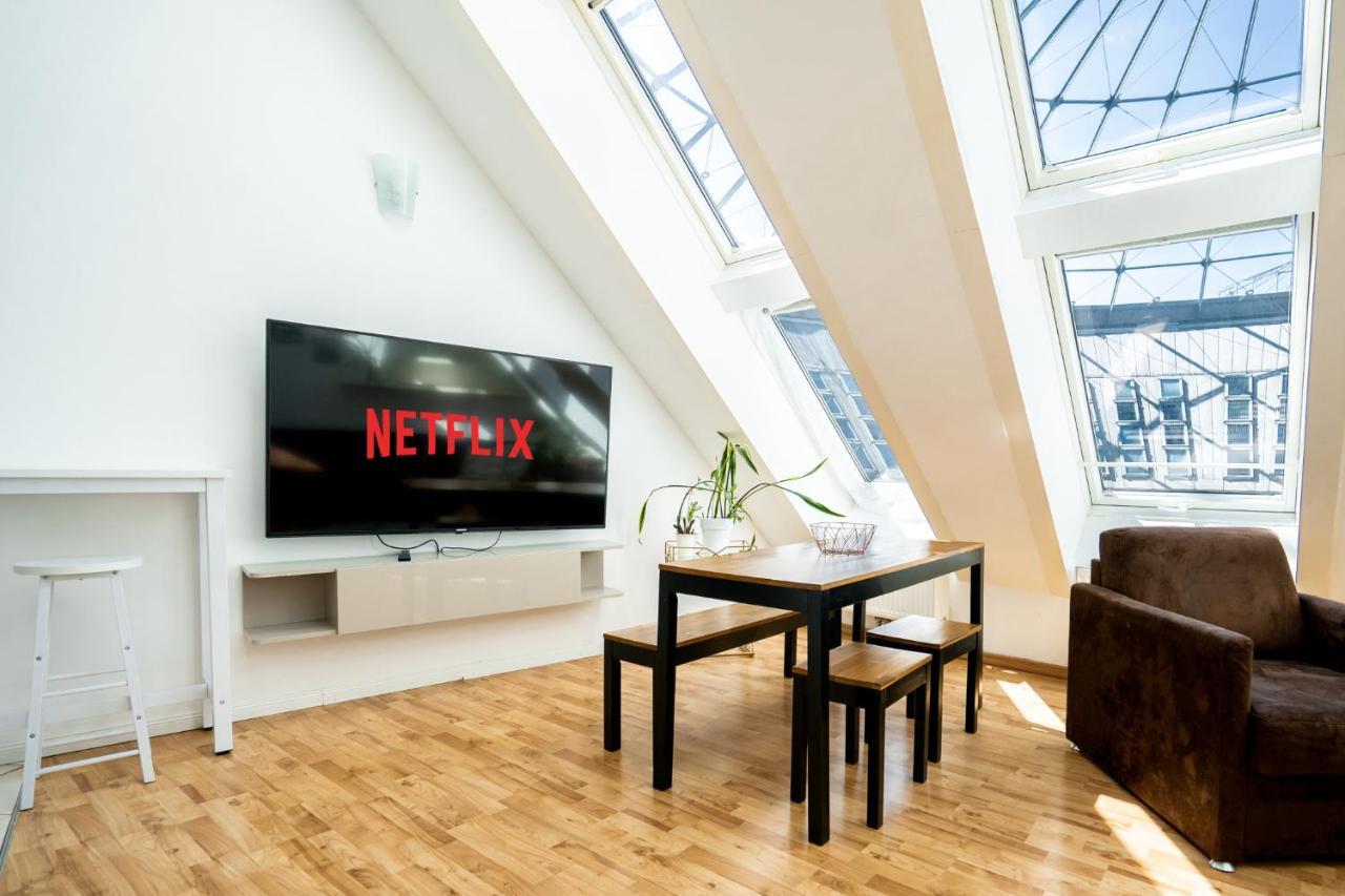 Unique Maisonette Apartment Gasometer 12Th Floor Vienna Exterior photo