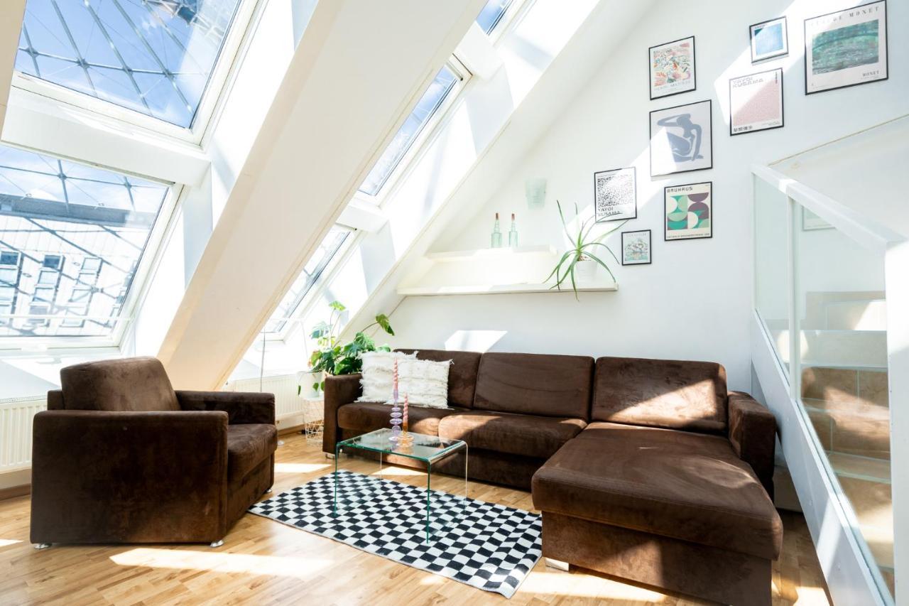 Unique Maisonette Apartment Gasometer 12Th Floor Vienna Exterior photo