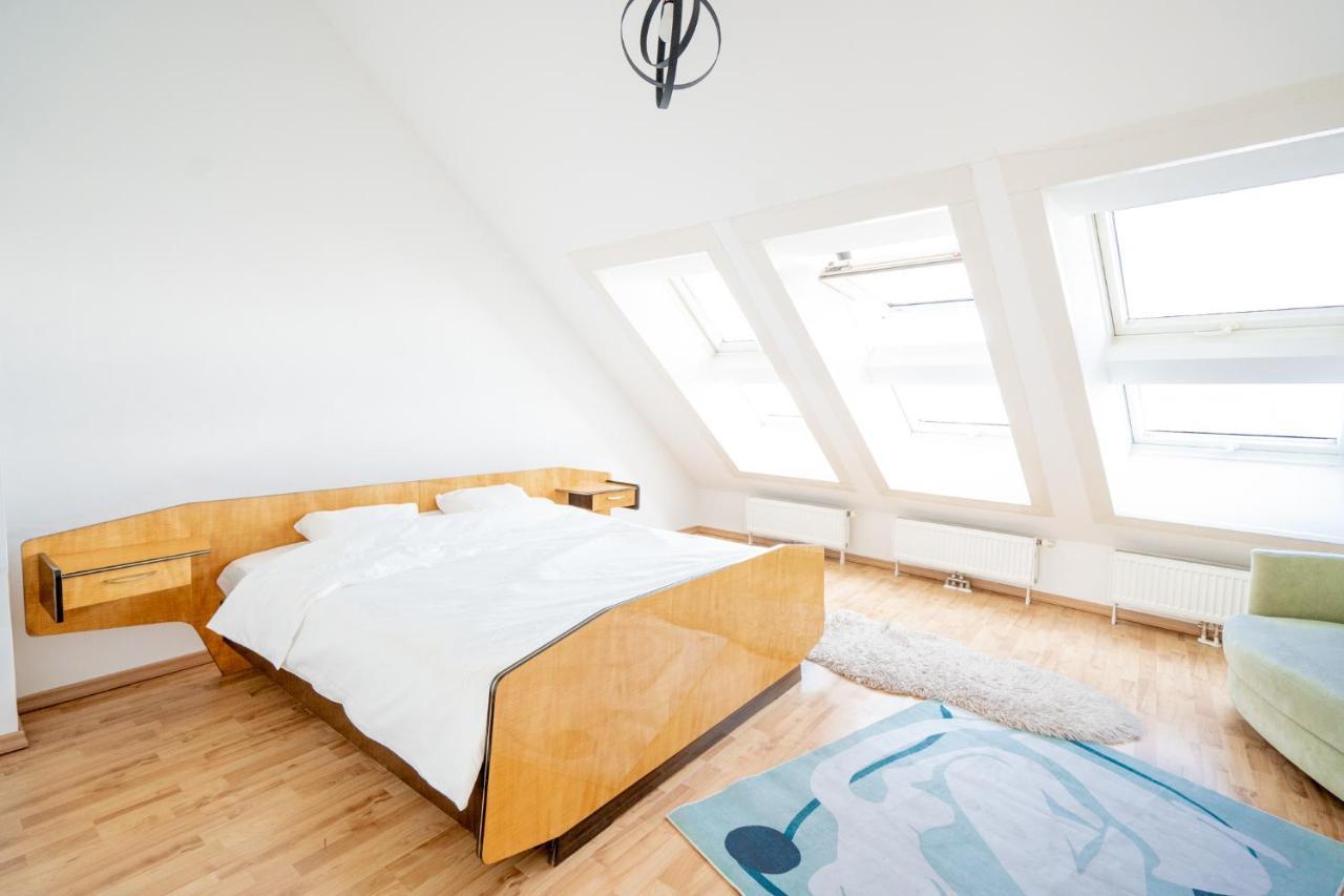 Unique Maisonette Apartment Gasometer 12Th Floor Vienna Exterior photo